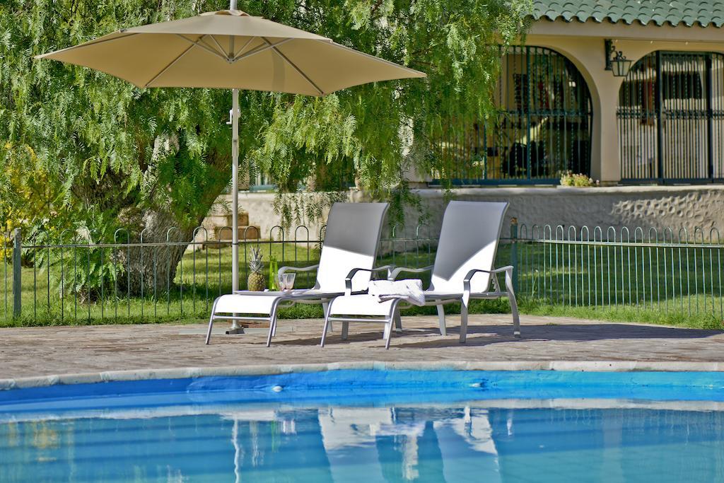 Villa Los Sauces Chacras de Coria Luaran gambar